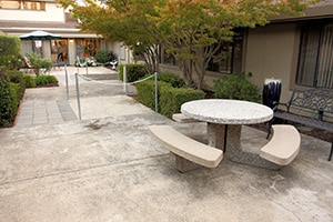 courtyard and walking paths at the Pine Creek facility